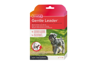 De Beaphar Gentle Leader stopt trekken aan de lijn. De Gentle Leader is een gepatenteerde hoofdhalsband die aanbevolen wordt door dierenartsen, hondentrainers en hondengedragsdeskundigen van over de hele wereld.