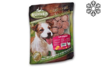 Runner Lam & Rijst diepvries hondenvoeding is een ware delicatesse voor de fijnproever, tevens geschikt voor honden met huid-darm- en vachtproblemen.