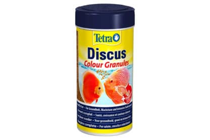 Tetra Discus Colour is een hoofdvoer met krachtige kleurversterkers voor alle discusvissen met rode pigmentatie. De zorgvuldig geselecteerde mix van voedingsstoffen, vitaminen en sporenelementen garandeert een optimale gezondheid en conditie.