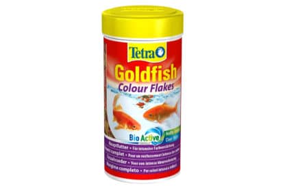 Tetra Goldfish Colour is een evenwichtig premium-totaalvoeder voor alle goudvissen en andere koudwatervissen. Een hoog gehalte aan natuurlijke kleurversterkers bevordert de natuurlijke kleurenpracht van de vissen. Bevat alle belangrijke voedings- en bouwstoffen, zoals sporenelementen.