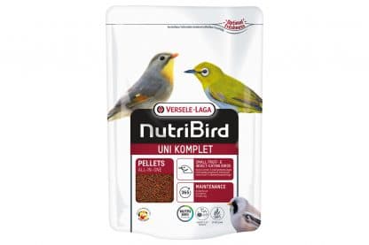 NutriBird Uni Komplet is een uitgebalanceerd volledig onderhouds- en kweekvoeder voor kleine vruchten- en insectenetende vogels.
