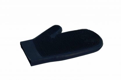De dubbelzijdige poetshandschoen is gemaakt van een natuurlijk rubber met fijne tanden om het haar op te tillen en de bloedsomloop te stimuleren. 