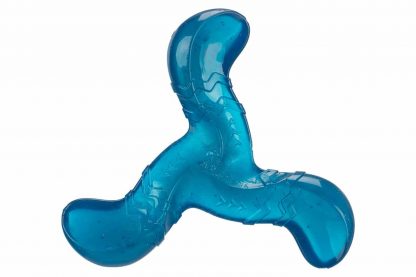 De Trixie Bungee Boomerang triplex is gemaakt van thermoplastisch rubber. Dit materiaal is zeer elastisch en tegelijkertijd heel scheurvast.