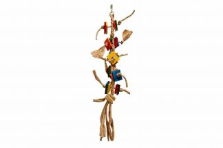 De Zoo-Max Paper Rope Tango is een papegaaien speeltje gemaakt van stevig gevlochten papier en gekleurde houten blokjes.
