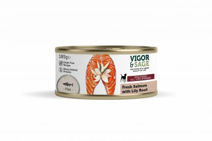 Vigor & Sage Dog Vers-In-Blik Salmon Lily Root is gemaakt van natuurlijke ingrediënten verrijkt met kruiden. Daarnaast zorgt vers ontbeend spiervlees of verse zalm ook voor een compacte ontlasting. Rijke bron van vitaminen en Omega-3 onverzadigde vetten, waardoor dit een zeer rijke aanvulling is op het dagelijkse voer. Bevat één dierlijke eiwitbron en daardoor ook geschikt voor honden met allergieën.