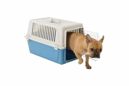 De Ferplast Atlas EL 30 vervoersbox is een transportkooi van kunststof voor kleine honden, pups of katten. Deze vervoersbox is ideaal te gebruiken wanneer u op vakantie gaat of voor een tripje naar de dierenarts.