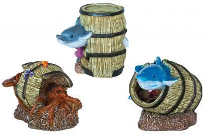 De Deco Barrel is een mooie decoratie voor in het aquarium. Met deze serie van tonnen met daarbij een waterdier is het daarnaast mogelijk om een vrolijke sfeer te creëren in je aquarium.