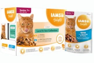 Iams Delights Multipack Senior met kip in saus is een 100% volledig en uitgebalanceerd premium diervoeder voor katten ouder dan 7 jaar.