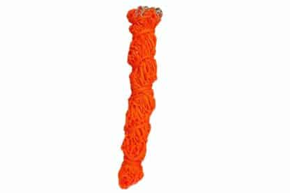 Hooinet 104 cm - Oranje dat gemaakt is van polyethyleen, voorzien van ringen. Dit hooinet is ideaal voor in de stal.