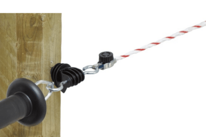 Deze snelle touw/polydraad connector maakt het mogelijk om snel en eenvoudig touwen, draden en linten tot 10 mm te verbinden met poortisolatoren en handgrepen. Dit resulteert in een verbinding mt optimale elektrische geleiding. 