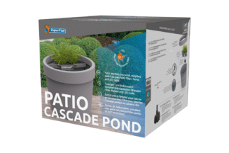 Breng sfeer op je terras of balkon met de slim ontworpen Patio Cascade Pond terrasvijver. Dankzij de geïntegreerde pomp met filter en verlichting, ideaal voor waterplanten en siervissen.