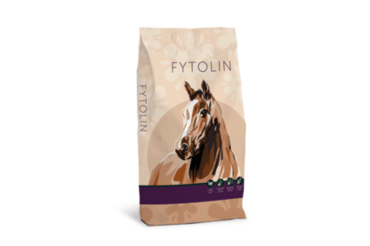 Garvo Fytolin Fibre Force 2361 is een gebalanceerde vezelbrok die zeer geschikt is als complete aanvulling op het ruwvoer. Het bevat alle benodigde vitaminen en mineralen om in de basisbehoefte van het paard te voorzien.
