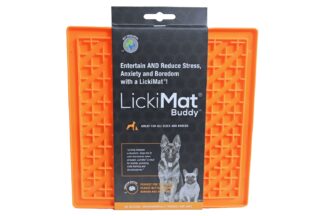 De Licki Mat Buddy likmat - Oranje is ideaal voor het voeren van natvoer of voor tussendoortjes. Voorkomt verveling en daagt mentaal uit.