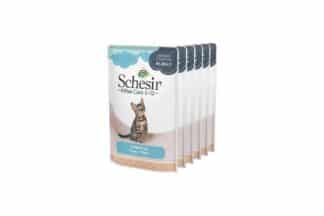 Schesir Kitten 3-12 Tonijn in Gelei is een topkwaliteit complete voeding voor jonge katten tussen de 3 en 12  maanden. Ook om het gehemelte van je kat te behagen: 100% natuurlijke ingrediënten, vrij van conserveermiddelen en kleurstoffen. Op basis van echte tonijnfilets met een kleine toevoeging van zaadolie die omega-vetzuren levert