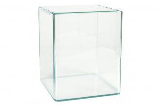 De Aqua Della Urbyss Q is volledig van glas en heeft een vierkante vorm.