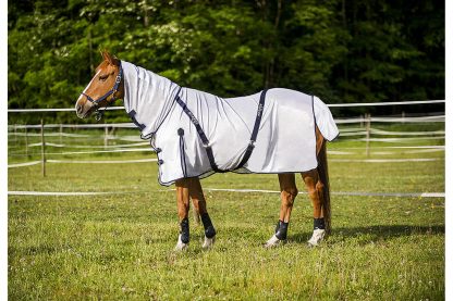 Harry's Horse Norton Combo Mesh deken is een ademende Mesh polyester netdeken welke erg soepel en licht is.